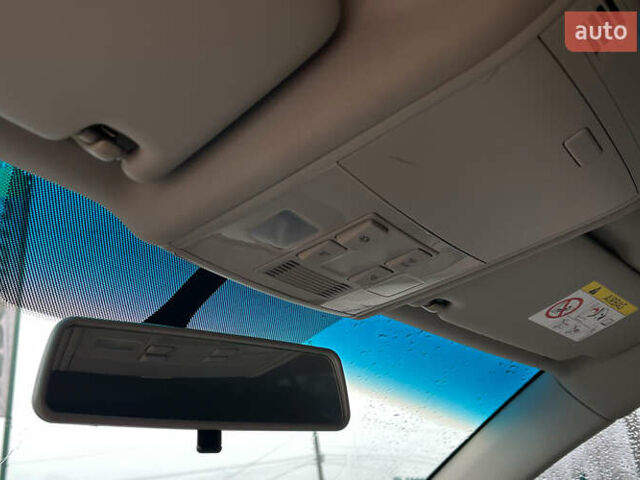 Сірий Фольксваген Гольф, об'ємом двигуна 1.6 л та пробігом 272 тис. км за 10500 $, фото 14 на Automoto.ua