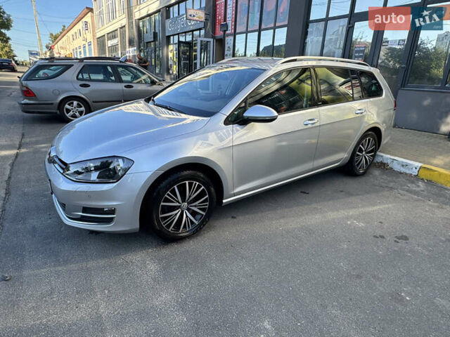 Серый Фольксваген Гольф, объемом двигателя 1.97 л и пробегом 255 тыс. км за 15300 $, фото 2 на Automoto.ua