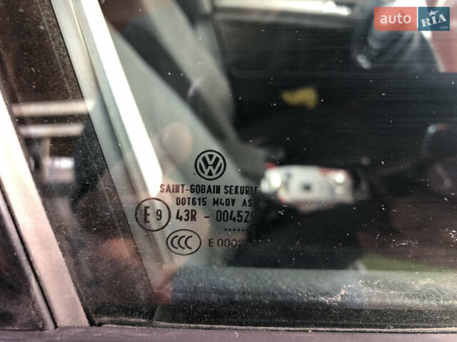 Сірий Фольксваген Гольф, об'ємом двигуна 1.8 л та пробігом 110 тис. км за 13200 $, фото 7 на Automoto.ua