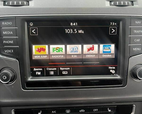 Серый Фольксваген Гольф, объемом двигателя 1.6 л и пробегом 198 тыс. км за 11350 $, фото 14 на Automoto.ua