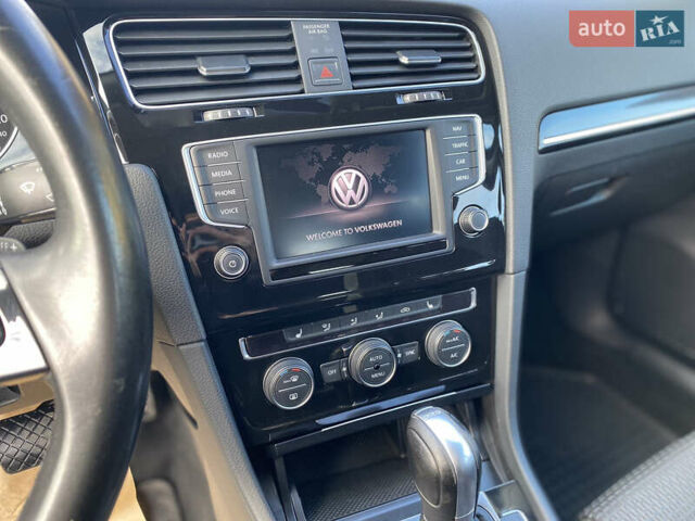 Сірий Фольксваген Гольф, об'ємом двигуна 2 л та пробігом 260 тис. км за 11900 $, фото 11 на Automoto.ua