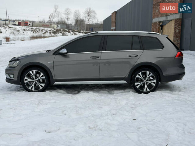 Серый Фольксваген Гольф, объемом двигателя 1.97 л и пробегом 248 тыс. км за 14900 $, фото 11 на Automoto.ua