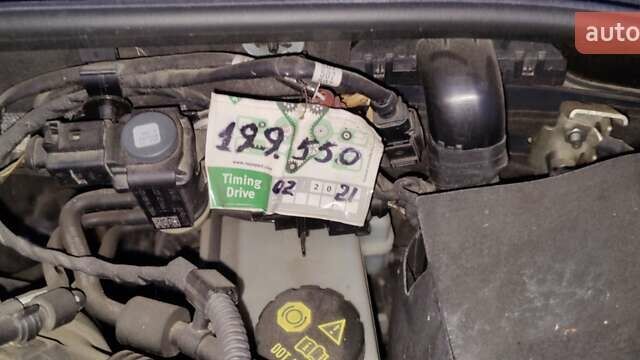 Серый Фольксваген Гольф, объемом двигателя 1.6 л и пробегом 218 тыс. км за 12000 $, фото 12 на Automoto.ua