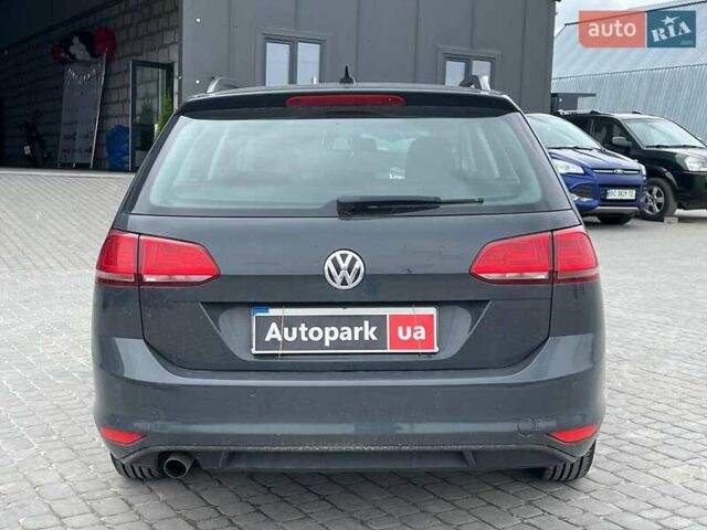 Серый Фольксваген Гольф, объемом двигателя 1.6 л и пробегом 235 тыс. км за 9800 $, фото 8 на Automoto.ua