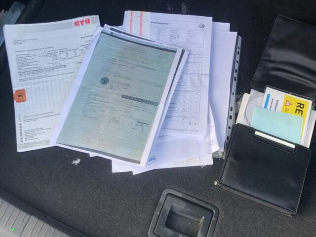 Сірий Фольксваген Гольф, об'ємом двигуна 2 л та пробігом 300 тис. км за 12600 $, фото 17 на Automoto.ua