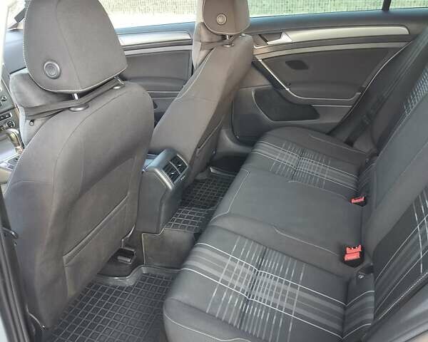 Сірий Фольксваген Гольф, об'ємом двигуна 1.97 л та пробігом 320 тис. км за 13299 $, фото 19 на Automoto.ua