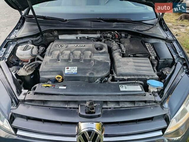 Серый Фольксваген Гольф, объемом двигателя 1.6 л и пробегом 331 тыс. км за 10900 $, фото 9 на Automoto.ua