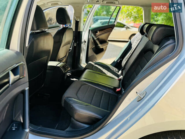 Серый Фольксваген Гольф, объемом двигателя 1.97 л и пробегом 92 тыс. км за 13300 $, фото 10 на Automoto.ua