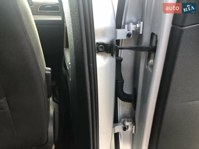 Сірий Фольксваген Гольф, об'ємом двигуна 1.8 л та пробігом 110 тис. км за 13200 $, фото 31 на Automoto.ua