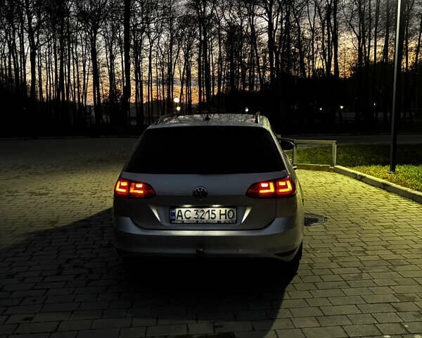 Серый Фольксваген Гольф, объемом двигателя 1.6 л и пробегом 285 тыс. км за 12900 $, фото 8 на Automoto.ua