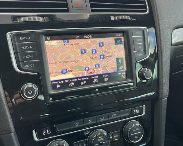 Серый Фольксваген Гольф, объемом двигателя 1.6 л и пробегом 251 тыс. км за 13500 $, фото 27 на Automoto.ua