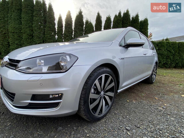 Серый Фольксваген Гольф, объемом двигателя 1.6 л и пробегом 237 тыс. км за 12200 $, фото 7 на Automoto.ua