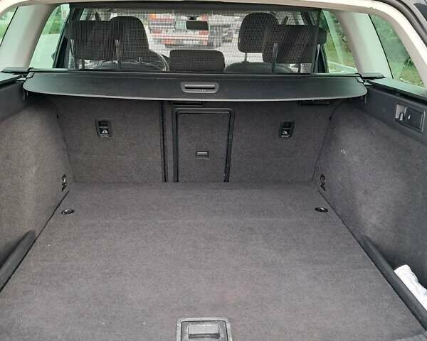 Серый Фольксваген Гольф, объемом двигателя 1.6 л и пробегом 230 тыс. км за 11399 $, фото 10 на Automoto.ua