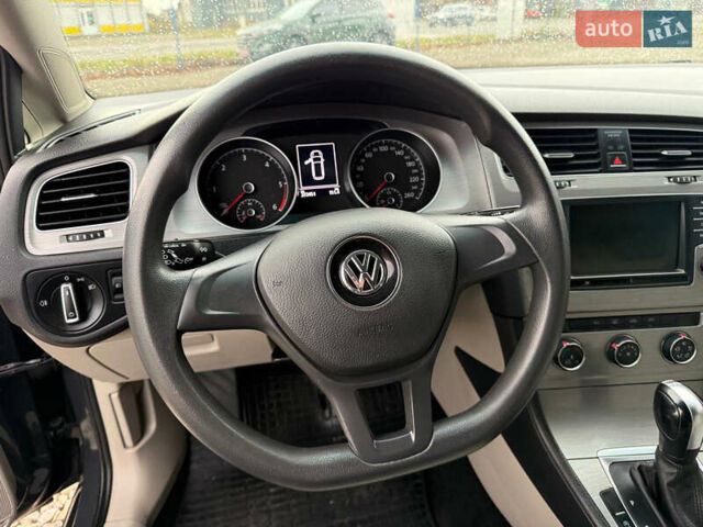 Серый Фольксваген Гольф, объемом двигателя 1.6 л и пробегом 272 тыс. км за 11200 $, фото 30 на Automoto.ua