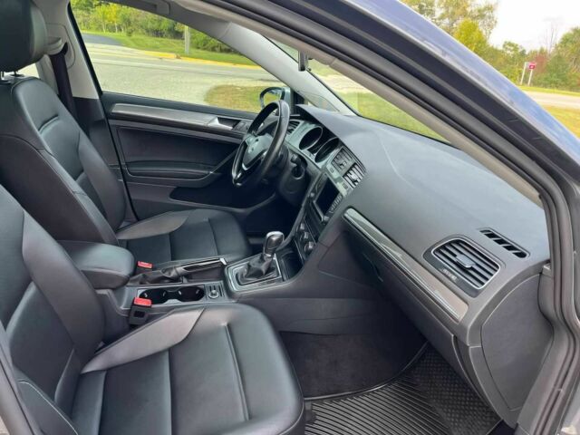 Серый Фольксваген Гольф, объемом двигателя 1.8 л и пробегом 50 тыс. км за 8000 $, фото 9 на Automoto.ua