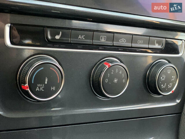 Серый Фольксваген Гольф, объемом двигателя 1.8 л и пробегом 108 тыс. км за 12800 $, фото 23 на Automoto.ua