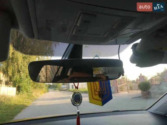 Серый Фольксваген Гольф, объемом двигателя 1.6 л и пробегом 290 тыс. км за 11699 $, фото 20 на Automoto.ua