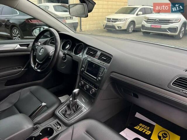 Серый Фольксваген Гольф, объемом двигателя 1.8 л и пробегом 105 тыс. км за 12700 $, фото 19 на Automoto.ua