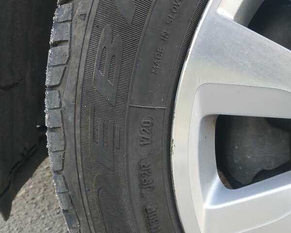 Серый Фольксваген Гольф, объемом двигателя 1.6 л и пробегом 290 тыс. км за 11699 $, фото 28 на Automoto.ua