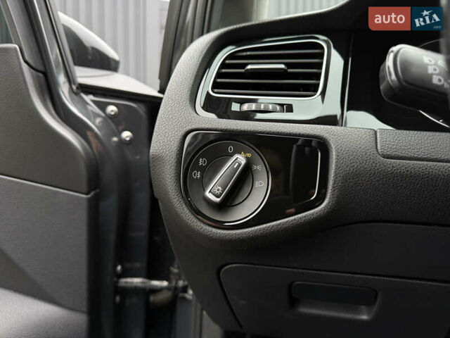 Серый Фольксваген Гольф, объемом двигателя 1.97 л и пробегом 330 тыс. км за 14000 $, фото 24 на Automoto.ua