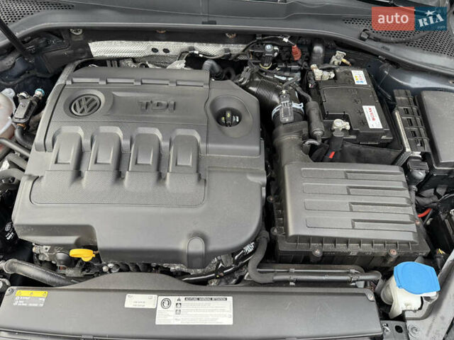 Сірий Фольксваген Гольф, об'ємом двигуна 1.6 л та пробігом 239 тис. км за 12000 $, фото 29 на Automoto.ua