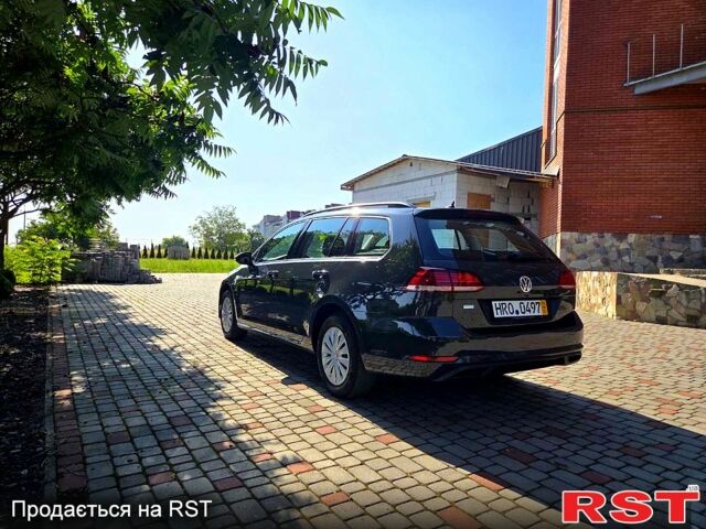 Серый Фольксваген Гольф, объемом двигателя 1.6 л и пробегом 239 тыс. км за 11900 $, фото 4 на Automoto.ua