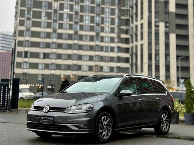 Серый Фольксваген Гольф, объемом двигателя 1.6 л и пробегом 149 тыс. км за 14600 $, фото 6 на Automoto.ua