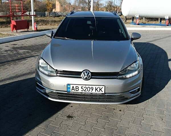 Серый Фольксваген Гольф, объемом двигателя 1.6 л и пробегом 280 тыс. км за 11900 $, фото 5 на Automoto.ua