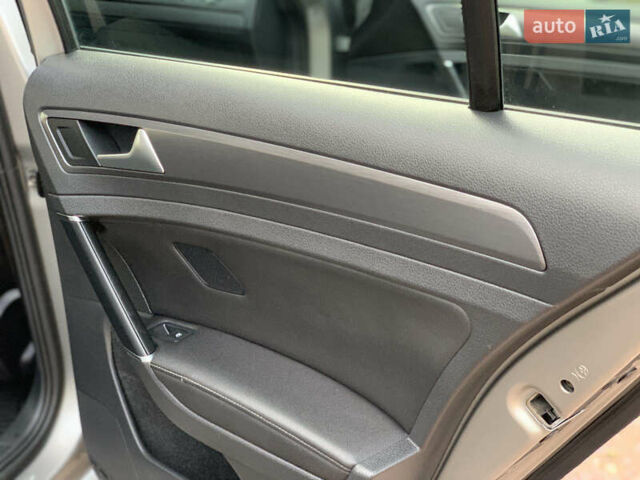 Фольксваген Гольф 2017 в Дрогобыче на Automoto.ua Серый Фольксваген Гольф, объемом двигателя 1.8 л и пробегом 108 тыс. км за 12500 $, фото 31 на Automoto.ua