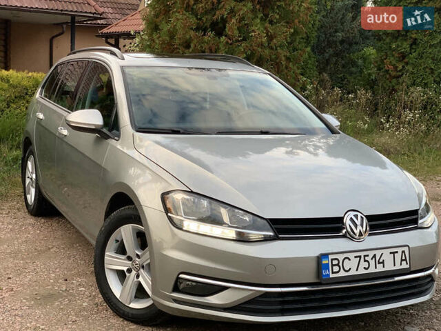 Фольксваген Гольф 2017 в Дрогобыче на Automoto.ua Серый Фольксваген Гольф, объемом двигателя 1.8 л и пробегом 108 тыс. км за 12500 $, фото 13 на Automoto.ua