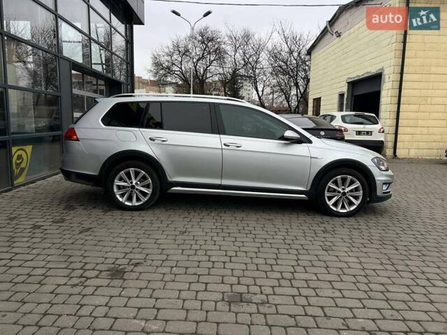 Серый Фольксваген Гольф, объемом двигателя 1.8 л и пробегом 105 тыс. км за 12700 $, фото 7 на Automoto.ua