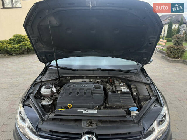 Серый Фольксваген Гольф, объемом двигателя 1.6 л и пробегом 221 тыс. км за 13950 $, фото 59 на Automoto.ua