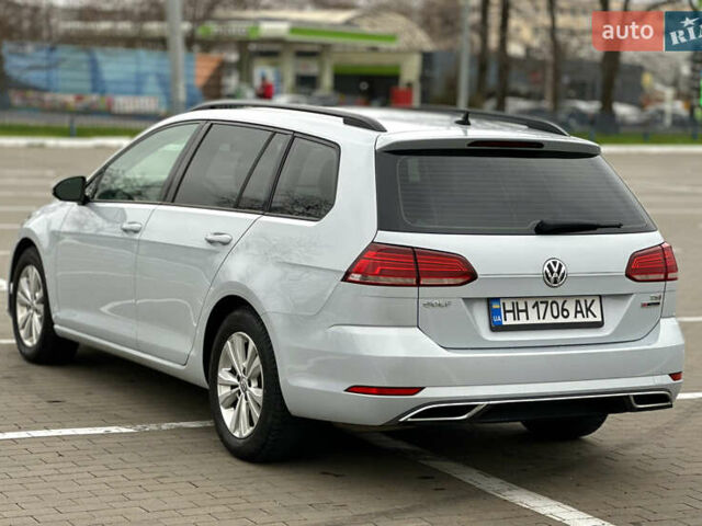 Серый Фольксваген Гольф, объемом двигателя 1.8 л и пробегом 100 тыс. км за 12700 $, фото 21 на Automoto.ua