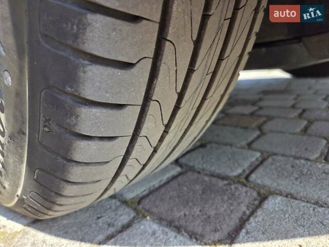 Серый Фольксваген Гольф, объемом двигателя 1.6 л и пробегом 238 тыс. км за 11200 $, фото 34 на Automoto.ua