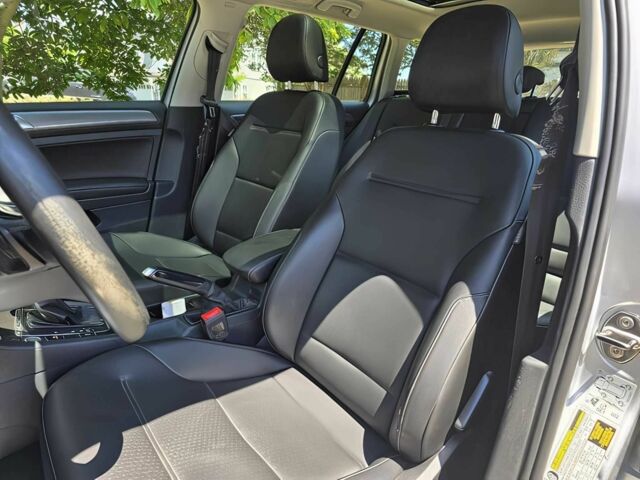 Серый Фольксваген Гольф, объемом двигателя 1.8 л и пробегом 67 тыс. км за 8000 $, фото 8 на Automoto.ua