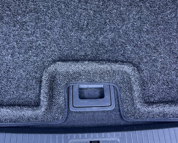 Сірий Фольксваген Гольф, об'ємом двигуна 1.8 л та пробігом 137 тис. км за 13500 $, фото 32 на Automoto.ua