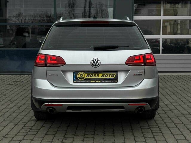 Сірий Фольксваген Гольф, об'ємом двигуна 1.8 л та пробігом 105 тис. км за 12700 $, фото 5 на Automoto.ua