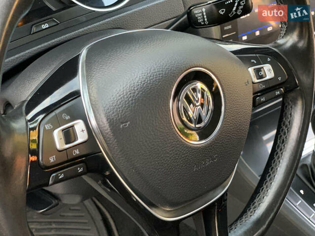 Фольксваген Гольф 2017 в Дрогобыче на Automoto.ua Серый Фольксваген Гольф, объемом двигателя 1.8 л и пробегом 108 тыс. км за 12500 $, фото 20 на Automoto.ua