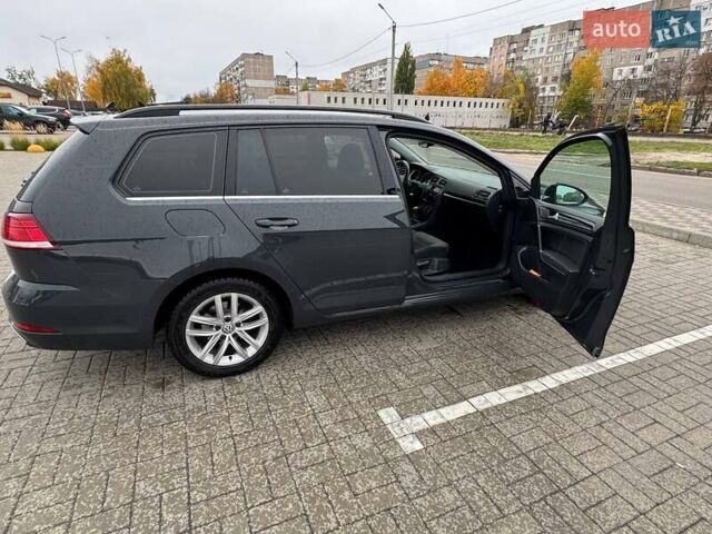 Серый Фольксваген Гольф, объемом двигателя 2 л и пробегом 246 тыс. км за 13500 $, фото 15 на Automoto.ua