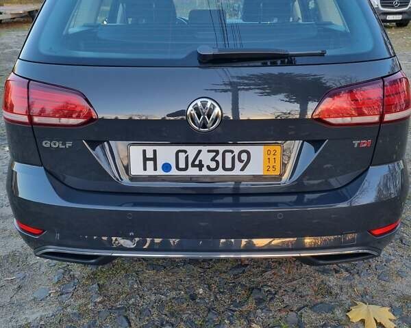 Серый Фольксваген Гольф, объемом двигателя 1.6 л и пробегом 160 тыс. км за 13999 $, фото 12 на Automoto.ua