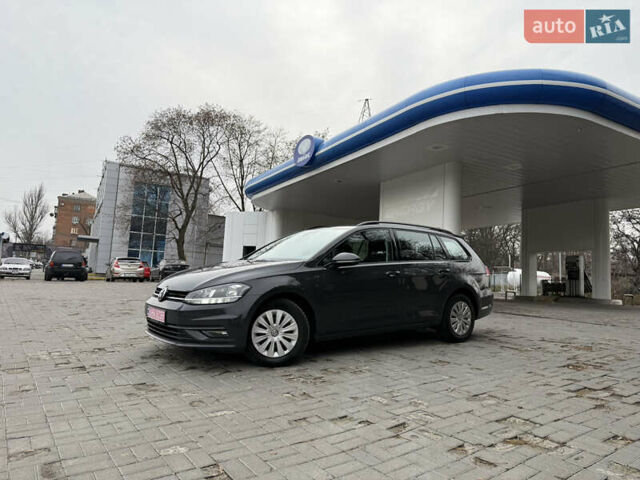Сірий Фольксваген Гольф, об'ємом двигуна 1.6 л та пробігом 239 тис. км за 12000 $, фото 3 на Automoto.ua
