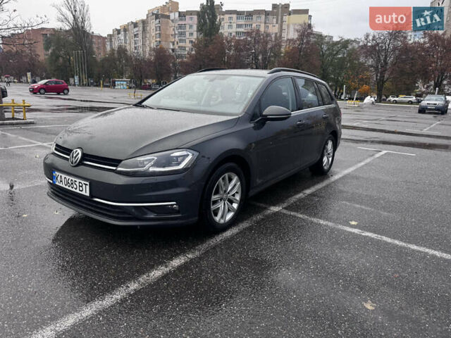 Сірий Фольксваген Гольф, об'ємом двигуна 1.97 л та пробігом 267 тис. км за 14000 $, фото 4 на Automoto.ua
