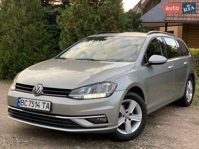 Серый Фольксваген Гольф, объемом двигателя 1.8 л и пробегом 108 тыс. км за 12800 $, фото 38 на Automoto.ua