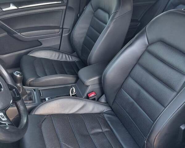 Сірий Фольксваген Гольф, об'ємом двигуна 1.97 л та пробігом 236 тис. км за 16000 $, фото 11 на Automoto.ua