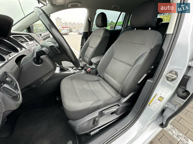 Серый Фольксваген Гольф, объемом двигателя 1.8 л и пробегом 100 тыс. км за 12700 $, фото 55 на Automoto.ua