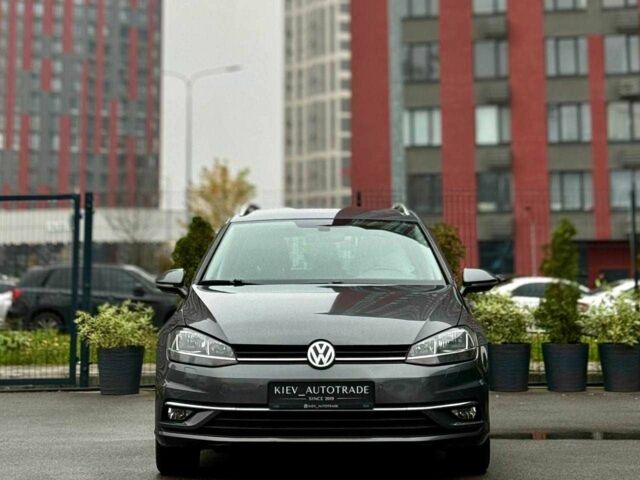 Серый Фольксваген Гольф, объемом двигателя 1.6 л и пробегом 149 тыс. км за 14600 $, фото 2 на Automoto.ua