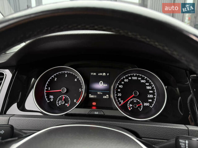 Серый Фольксваген Гольф, объемом двигателя 1.97 л и пробегом 330 тыс. км за 14000 $, фото 23 на Automoto.ua