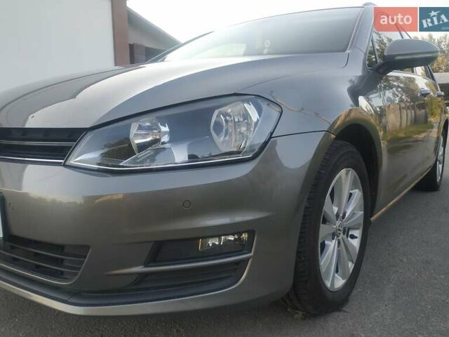 Серый Фольксваген Гольф, объемом двигателя 1.6 л и пробегом 290 тыс. км за 11699 $, фото 4 на Automoto.ua