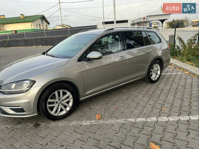 Серый Фольксваген Гольф, объемом двигателя 1.6 л и пробегом 215 тыс. км за 13500 $, фото 3 на Automoto.ua