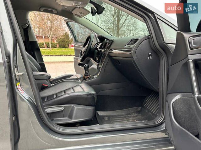 Серый Фольксваген Гольф, объемом двигателя 1.97 л и пробегом 250 тыс. км за 15800 $, фото 33 на Automoto.ua